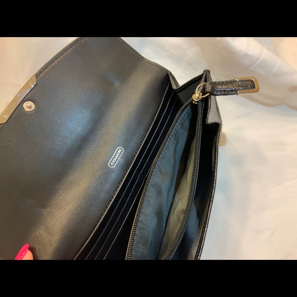 Coach authentic wallet - Picture 4 of 8